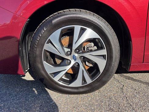 Used 2023 Subaru Legacy Premium image 10