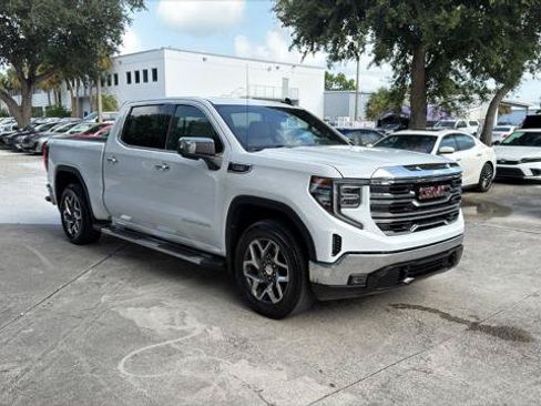 Used 2025 GMC Sierra 1500 SLT w/ SLT Premium Package AWD/4WD image 13
