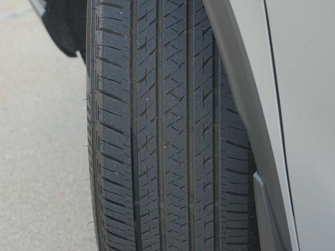 Used 2025 Honda CR-V EX-L image 29