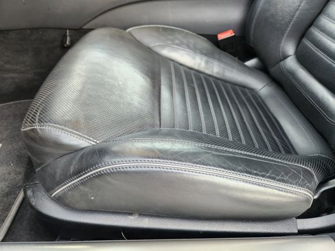 Used 2013 Mercedes-Benz SL 550 image 16