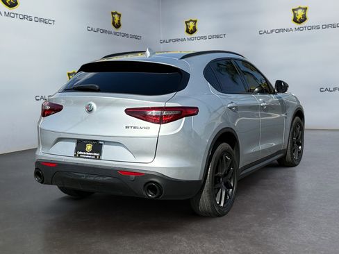 Used 2020 Alfa Romeo Stelvio w/ Nero Edizione image 5