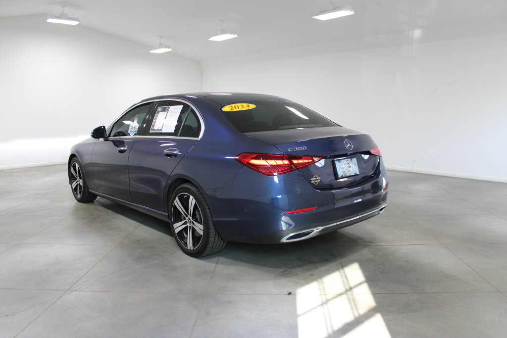 Used 2024 Mercedes-Benz C 300 Sedan image 7