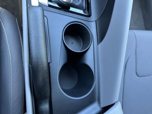 New 2026 Hyundai Elantra Sport FWD image 18