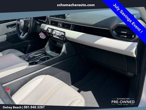 Used 2023 Honda Pilot Touring image 18