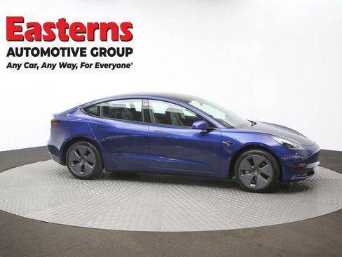 Used 2023 Tesla Model 3 Standard Range image 45