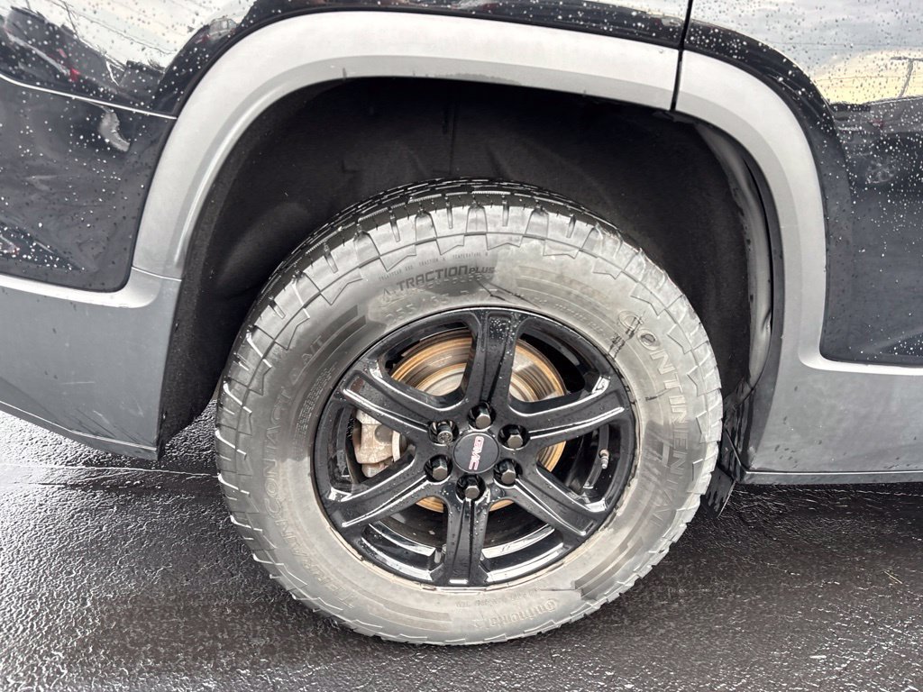 Used 2022 GMC Acadia AT4 w/ Technology Package AWD/4WD image 11