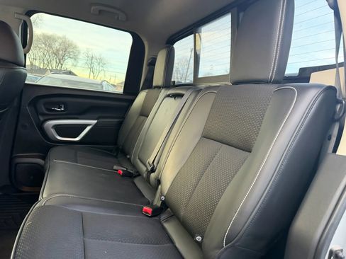 Used 2018 Nissan Titan PRO-4X w/ Pro-4x Utility Package AWD/4WD image 21