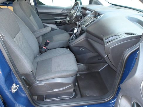 Used 2018 Ford Transit Connect XL image 30
