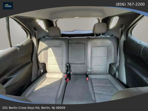 Used 2018 Chevrolet Equinox LT image 15