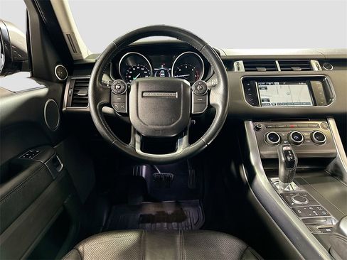 Used 2016 Land Rover Range Rover Sport SE image 22
