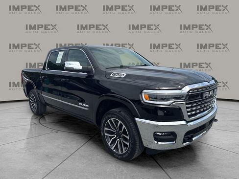Used 2025 RAM 1500 Limited AWD/4WD image 7
