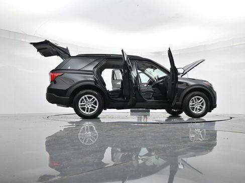 New 2026 Ford Explorer Active image 48