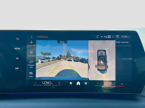 Used 2026 BMW 228i w/ Technology Package image 34