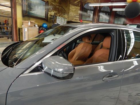 Used 2022 BMW 530i xDrive image 13