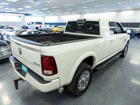 Used 2018 RAM 2500 Laramie w/ Sport Appearance Group AWD/4WD image 6