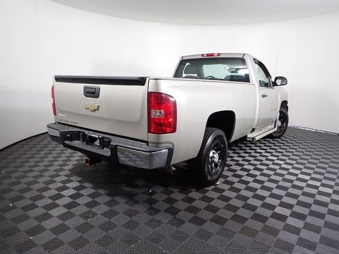Used 2009 Chevrolet Silverado 1500 W/T RWD image 19