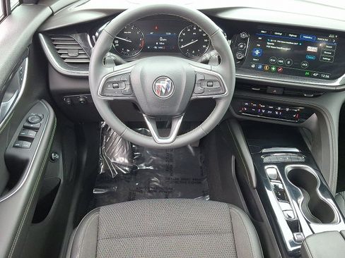 Used 2022 Buick Envision Preferred FWD image 12