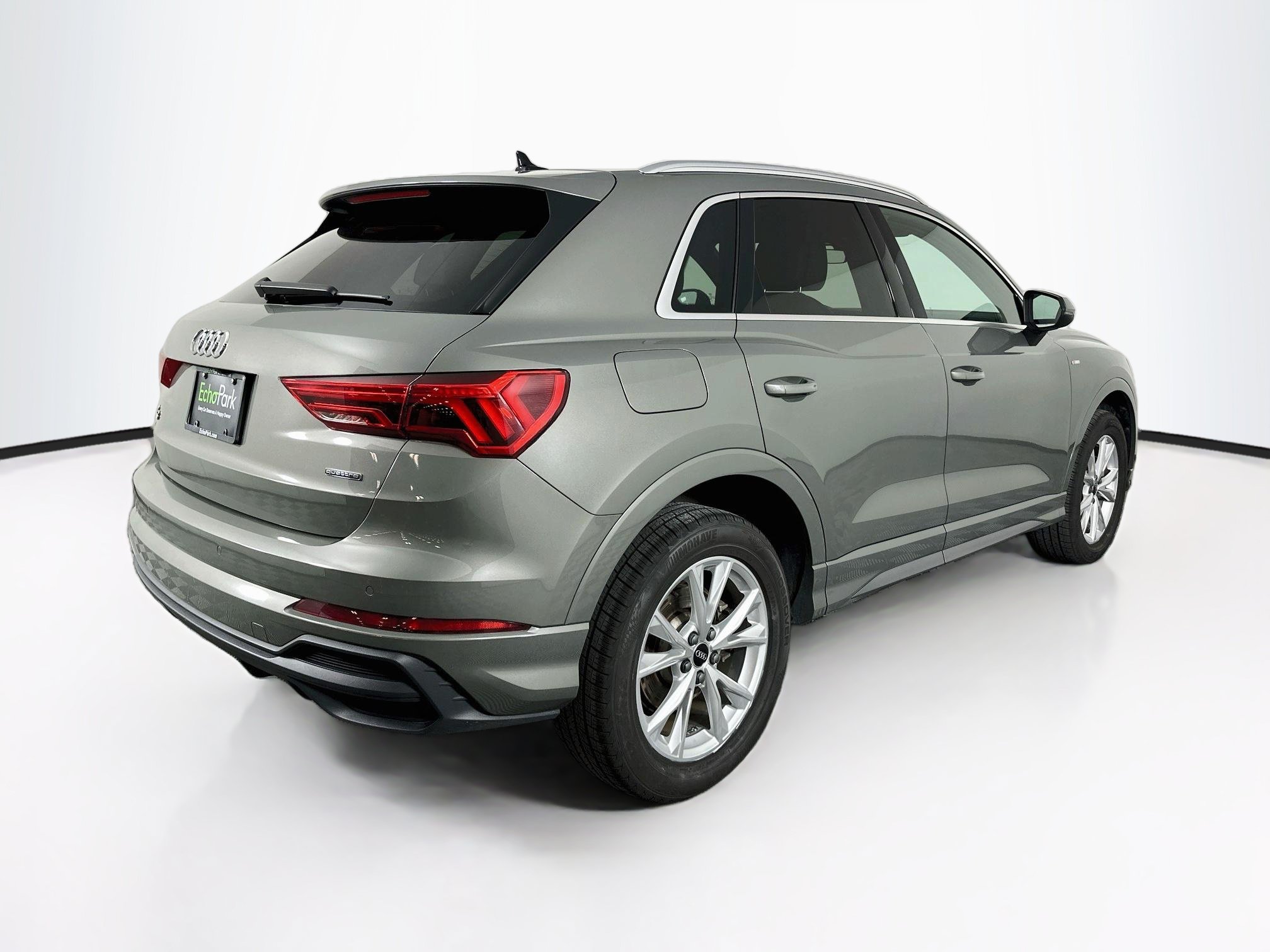 Used 2025 Audi Q3 2.0T Premium AWD/4WD image 9