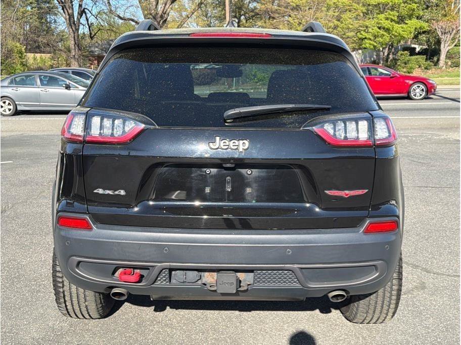 Used 2020 Jeep Cherokee Trailhawk w/ Technology Group AWD/4WD image 5