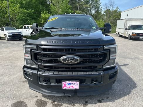Used 2022 Ford F250 Lariat w/ Black Appearance Package AWD/4WD image 8