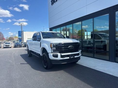 Used 2022 Ford F250 Lariat w/ Black Appearance Package AWD/4WD image 1