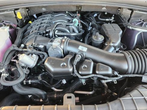 New 2025 Jeep Grand Cherokee L Laredo AWD/4WD image 21