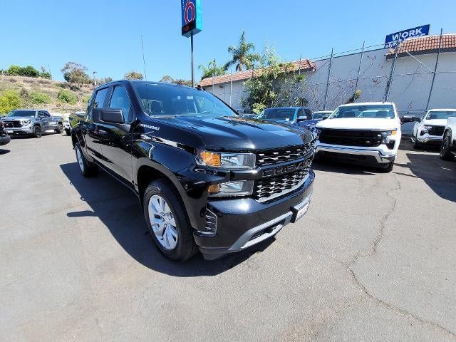 Used 2021 Chevrolet Silverado 1500 Custom RWD image 2