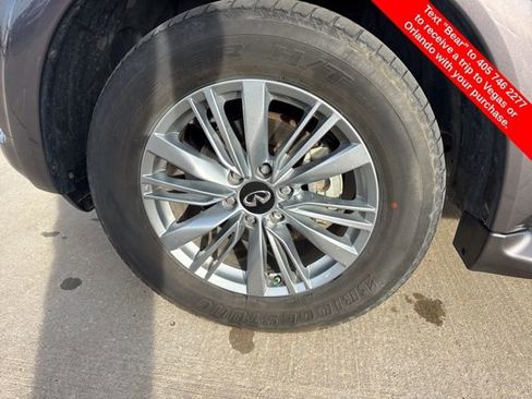 Used 2024 INFINITI QX80 Luxe image 9