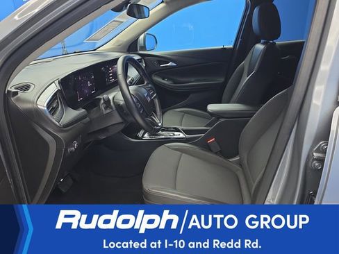 Used 2025 Buick Encore GX Preferred AWD/4WD image 9