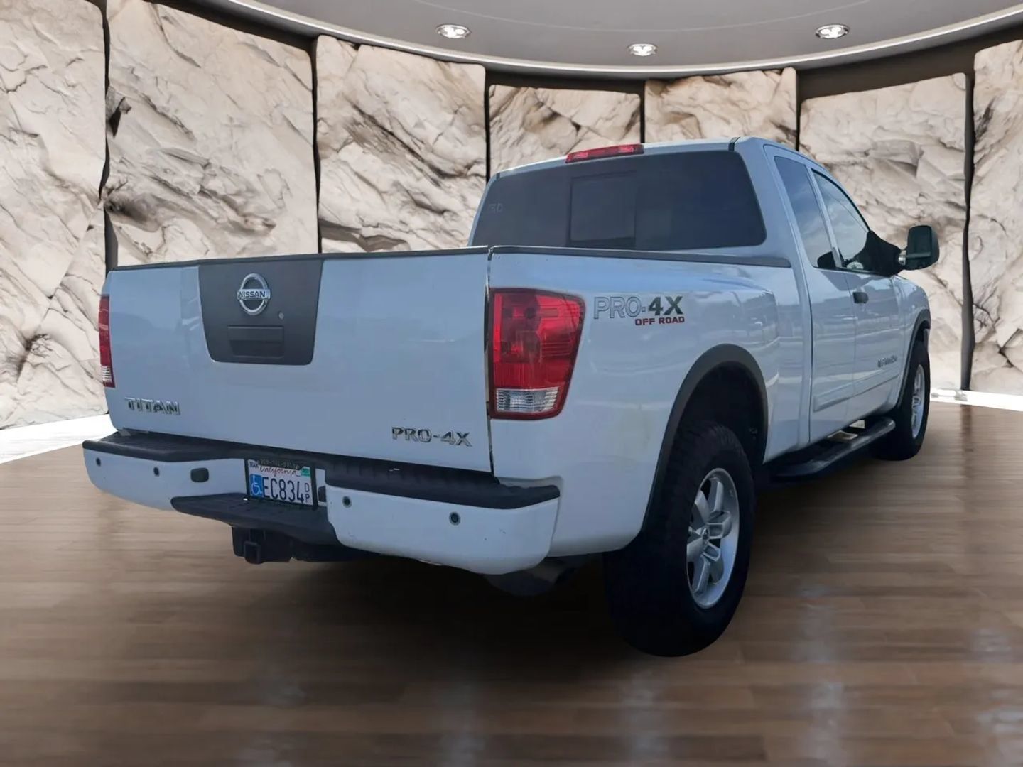 Used 2012 Nissan Titan SV AWD/4WD image 6