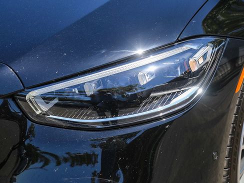 Certified 2023 Mercedes-Benz S 500 4MATIC image 7