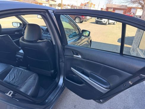 Used 2010 Honda Accord EX-L image 19