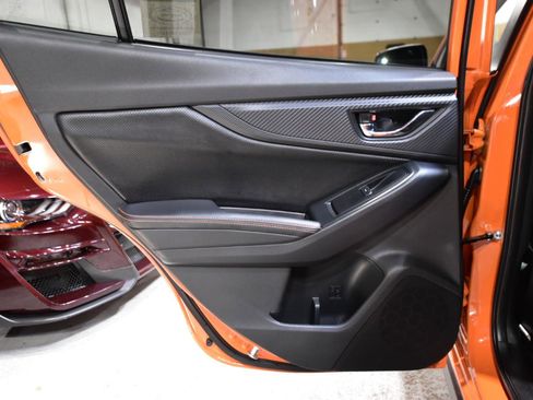 Used 2019 Subaru Crosstrek 2.0i Limited w/ Moonroof Package w/Navigation AWD/4WD image 38