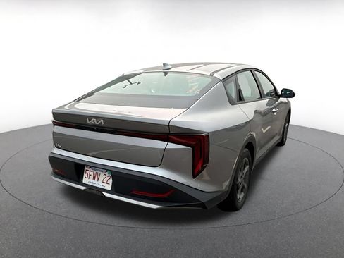 Used 2025 Kia K4 FWD image 11