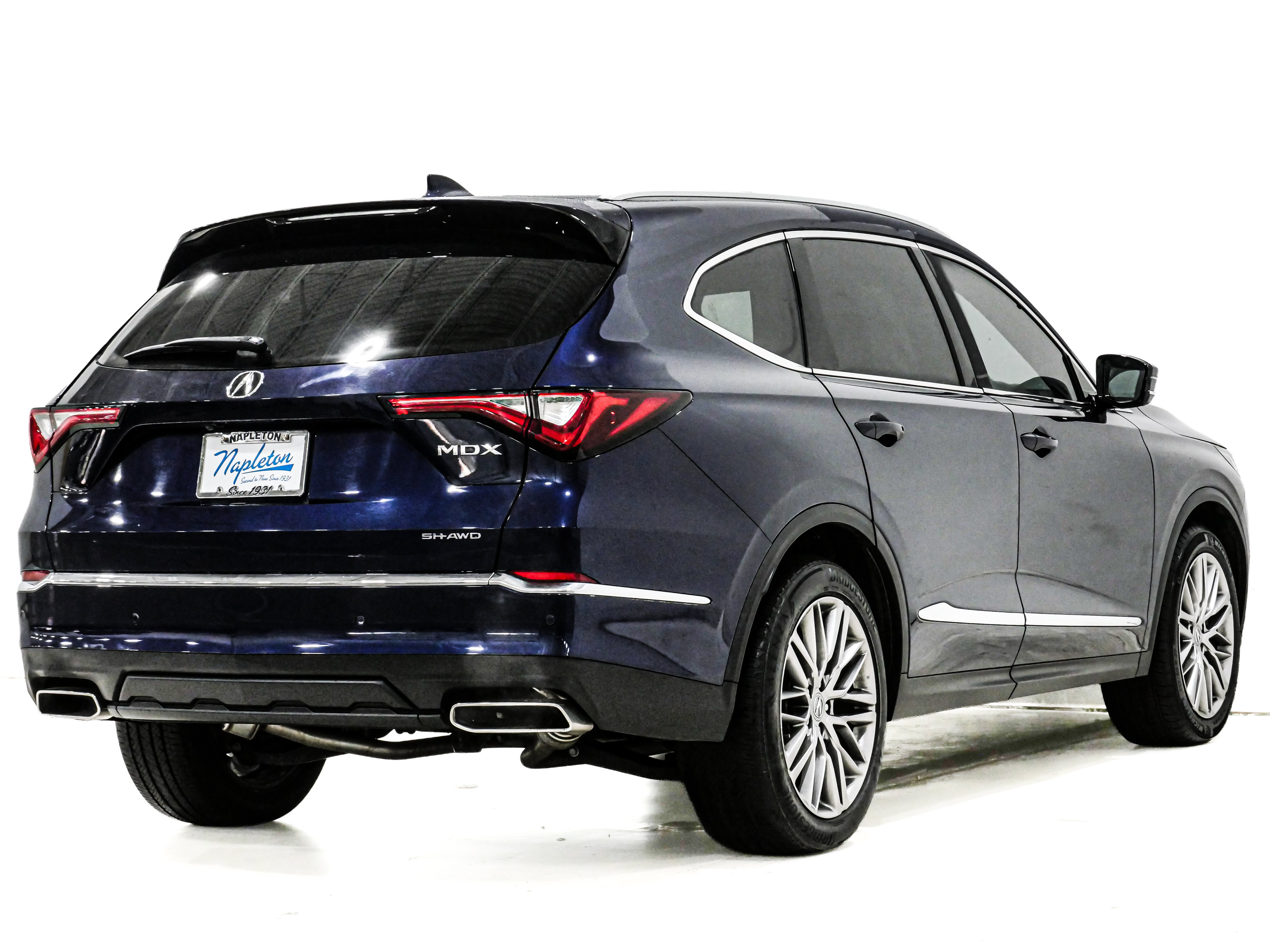 Used 2024 Acura MDX w/ Advance Package AWD/4WD image 7