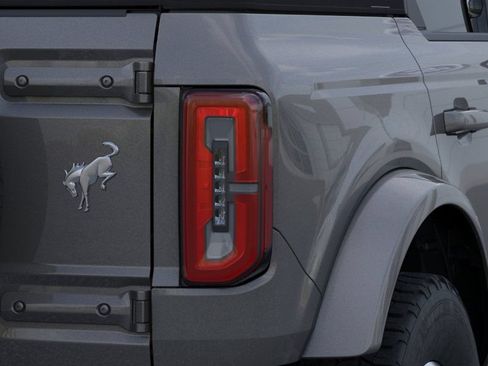 New 2024 Ford Bronco Outer Banks AWD/4WD image 23