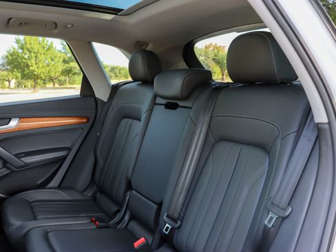 Used 2023 Audi Q5 2.0T Premium Plus AWD/4WD image 17