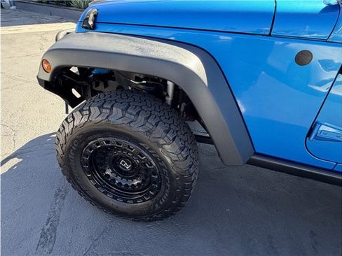 Used 2015 Jeep Wrangler Unlimited Sport w/ Quick Order Package 24S image 12