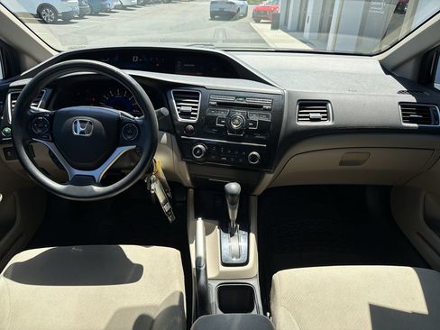 Used 2013 Honda Civic LX image 2