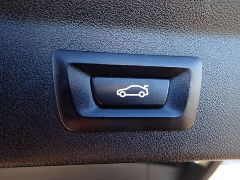 Used 2018 BMW X3 xDrive30i image 9