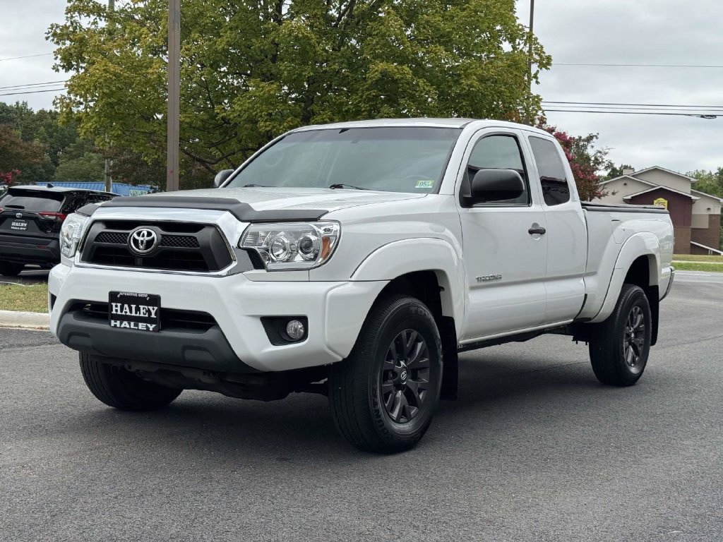 Used 2013 Toyota Tacoma 4x4 Access Cab V6 w/ SR5 Pkg image 24