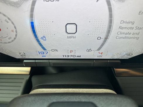 Used 2025 GMC Hummer EV 3X AWD/4WD image 18