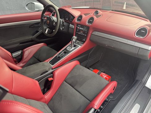 Certified 2023 Porsche 718 Boxster Spyder image 21