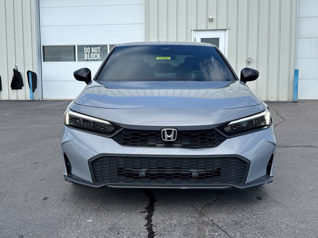 Used 2025 Honda Civic Sport image 2