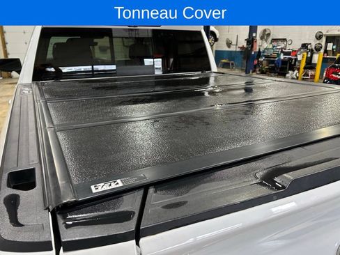 Used 2020 GMC Sierra 1500 AT4 w/ AT4 Premium Package AWD/4WD image 11