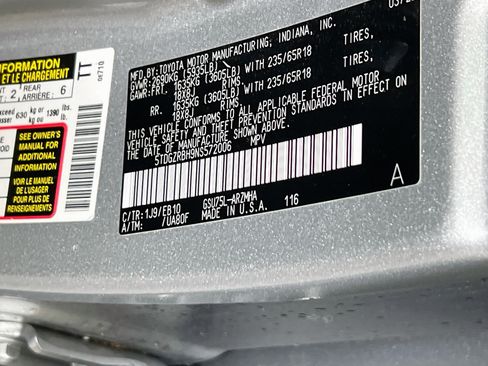 Used 2022 Toyota Highlander XLE AWD/4WD image 32