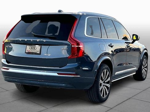 Used 2024 Volvo XC90 B5 Core w/ Protection Package Premier image 4
