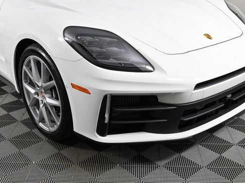 New 2025 Porsche Panamera RWD image 39