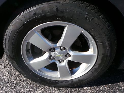 Used 2014 Chevrolet Cruze LT image 23