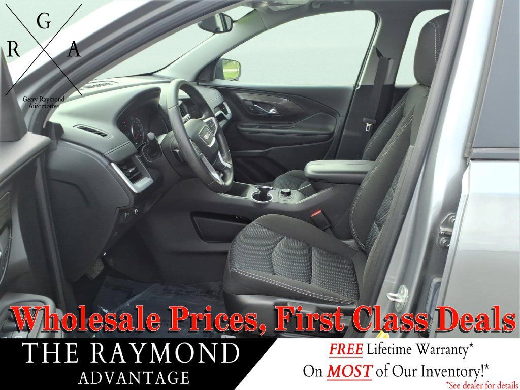 Used 2023 GMC Terrain SLE w/ Elevation Edition AWD/4WD image 11